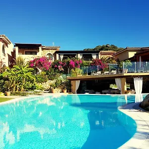 Mariposas Hotel